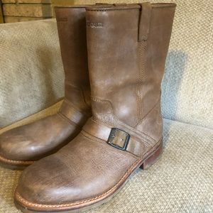 Men’s LL Bean brown leather boots